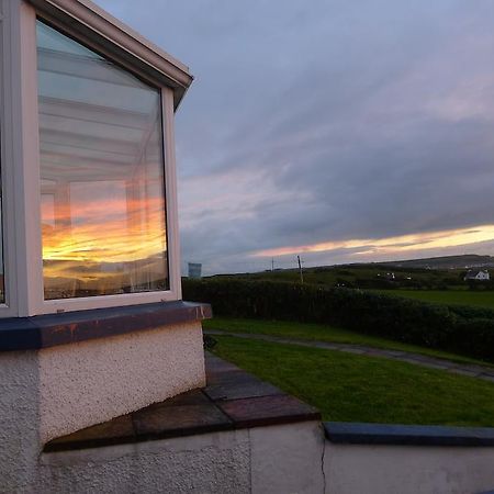 Finn McCools Giants Causeway Hostel Bushmills Exterior foto