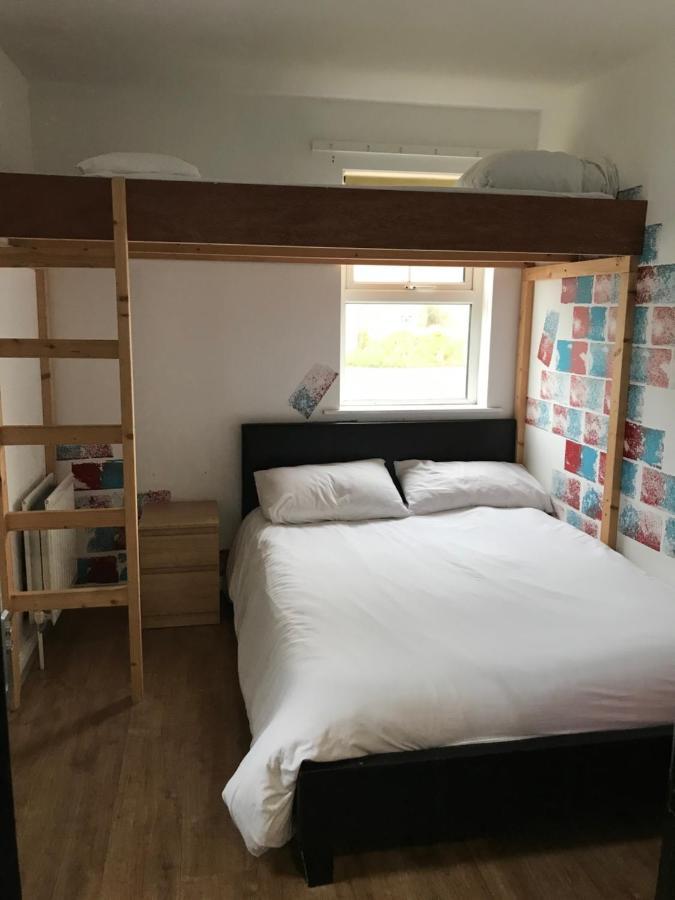 Finn McCools Giants Causeway Hostel Bushmills Exterior foto